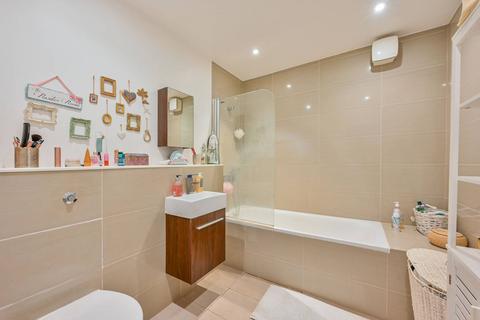 1 bedroom flat to rent, High Road, N22, Wood Green, London, N22