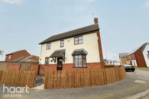 3 bedroom link detached house for sale, Chancel Road, Leicester