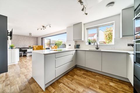 1 Apple Blossom Walk, Cranbrook, Exeter, EX5 7ED