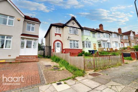 3 bedroom end of terrace house for sale, Northwood Gardens, Greenford