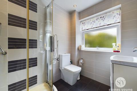 15 Kestrel Close, Blackburn, BB1 8LG