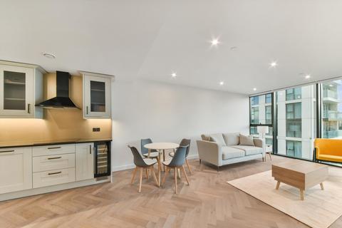 2 bedroom flat to rent, Merino Gardens, London, E1W