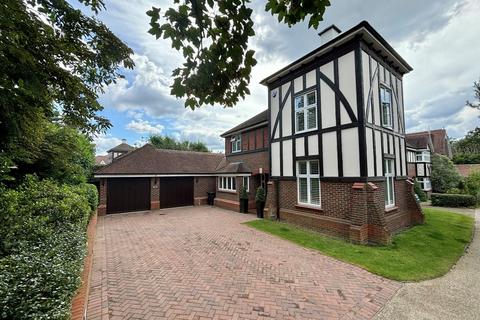 6 Bucknall Way, Beckenham, BR3 3XJ