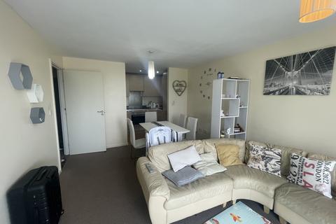 1 bedroom flat for sale, Westgate House, Isleworth, TW7