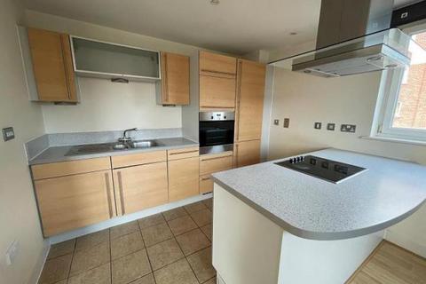 2 bedroom flat to rent, Gunwharf Quays