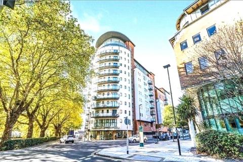 1 bedroom apartment to rent, Lower Canal Walk, Southampton SO14