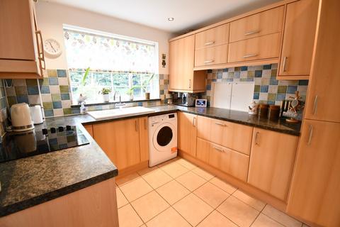 3 bedroom detached house for sale, Lichfield Close, Kempston, Bedford, MK42