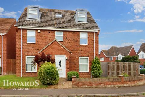 5 bedroom detached house for sale, Carrel Road, Gorleston