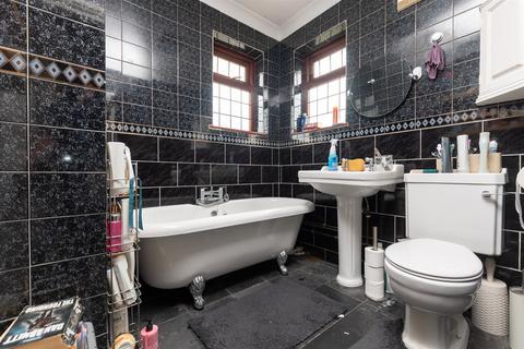 2 Belvedere Road, Bexleyheath, DA7 4NX