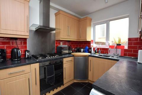 3 bedroom semi-detached house for sale, Woodland Avenue, Burbage, Hinckley, Leicestershire, LE10 2BD