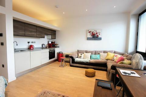 1 bedroom flat for sale, 61 High Road, South, Broxbourne, Hertfordshire, EN10 7HX