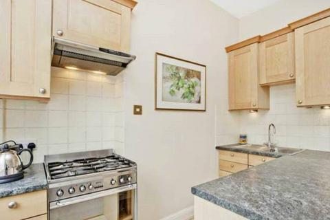 1 bedroom flat to rent, Moreton Place, Pimlico, London, SW1V