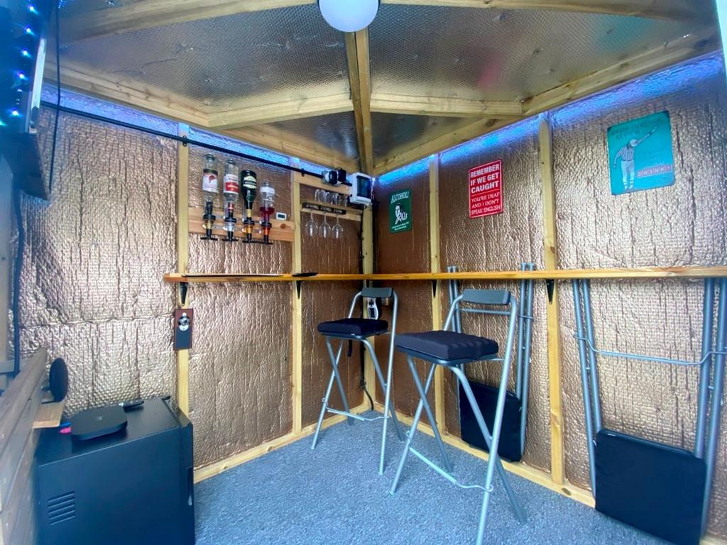 Outdoor bar