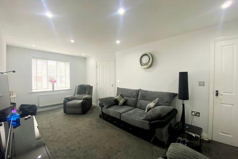 15 Vanguard Close, Bury, BL8 1NF