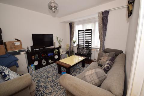 3 bedroom terraced house to rent, Woodlands Terrace Beatty Avenue ME7