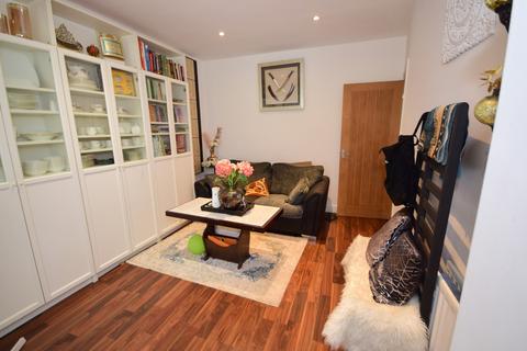 3 bedroom terraced house to rent, Woodlands Terrace Beatty Avenue ME7