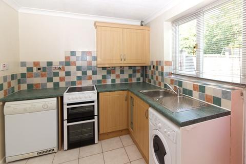 2 bedroom terraced house to rent, TWO MILE ASH - 2 bedroom house with garden