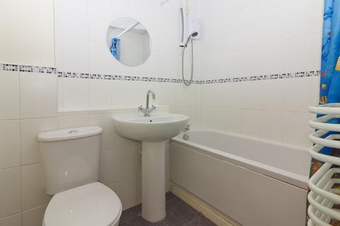 undefined, TWO MILE ASH - 2 bedroom house with garden