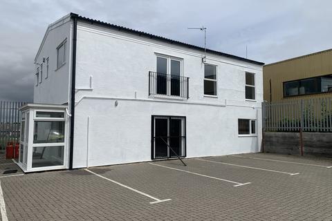 Office to rent, Angus House, Shire Hill, Saffron Walden, Essex