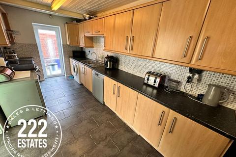 3 bedroom semi-detached house for sale, 33 Bardsley Avenue Warrington WA5 0JB