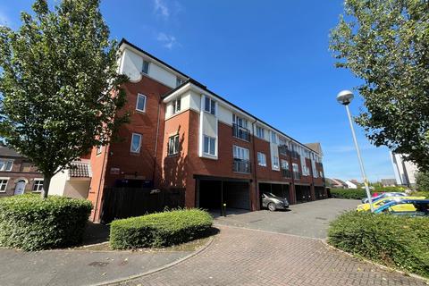 2 bedroom flat for sale, Barnsdale Close, Loughborough LE11