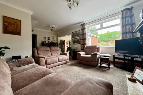 5 bedroom semi-detached house for sale, Denton Road, Newcastle upon Tyne, NE15