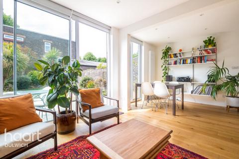 2 bedroom end of terrace house for sale, Velde Way, East Dulwich, London