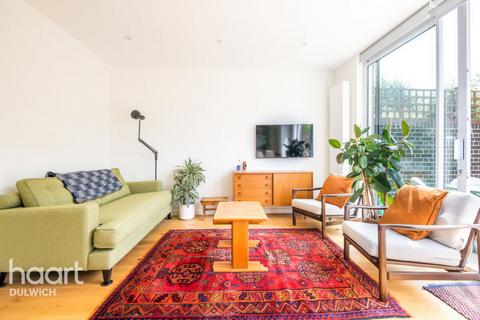 2 bedroom end of terrace house for sale, Velde Way, East Dulwich, London