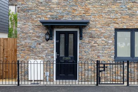 3 bedroom terraced house to rent, Clos Yr Hen Ysgol, Llanbradach, Caerphilly