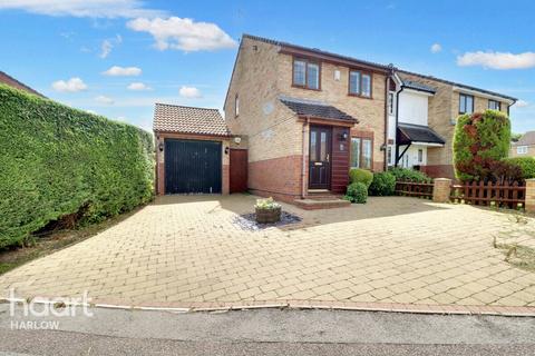 3 bedroom end of terrace house for sale, Markwell Wood, Harlow