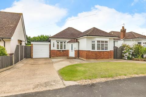 3 bedroom detached bungalow for sale, Rostrevor Gardens, Iver Heath SL0