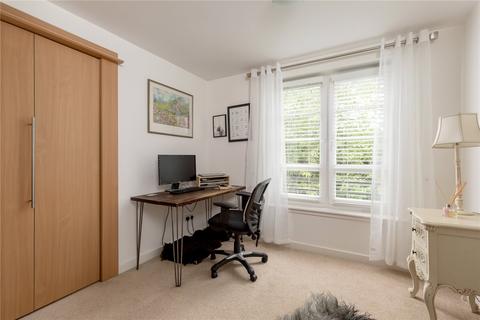 4/9 Powderhall Rigg, Edinburgh, EH7 4GA