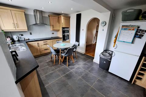 10 Birchmead, Gamlingay, Sandy, SG19 3ND