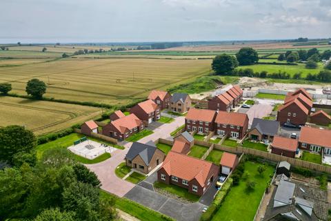 2 bedroom detached bungalow for sale, Driffield Road, Driffield YO25