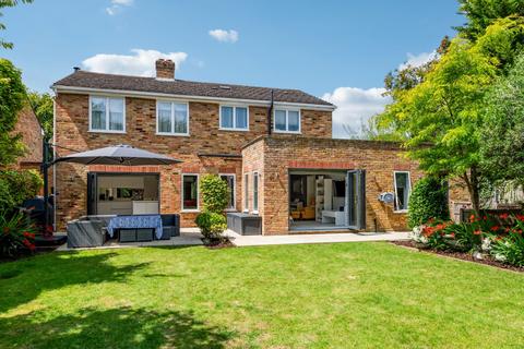 4 bedroom detached house for sale, Grayburn Close, Chalfont St. Giles, HP8