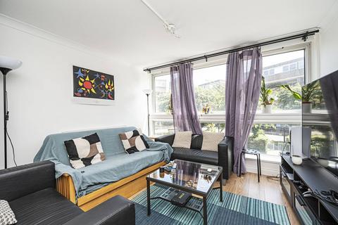 3 bedroom flat to rent, Cyrus Street, Islington, London, EC1V