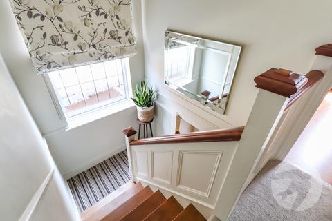 272a Woolwich Road, London, SE2 0DW