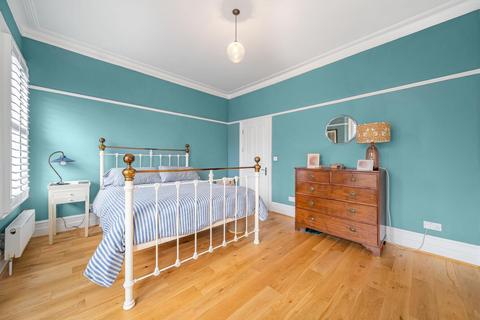 193 Friern Road, London, SE22 0BD