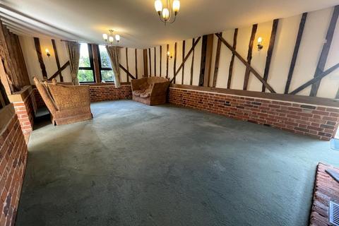 4 bedroom barn conversion to rent, Chelmsford