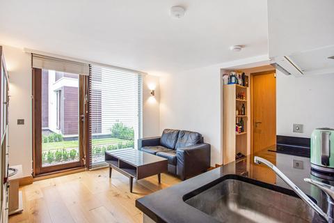 undefined, Rivermead Close, Teddington TW11