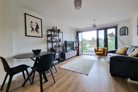 1 bedroom penthouse for sale, Knoll Rise, Orpington, Kent, BR6