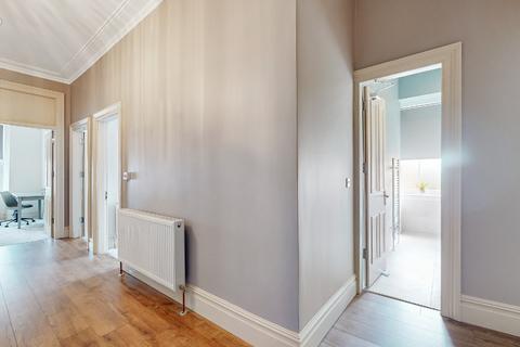 5 bedroom flat to rent, Otago Street, Hillhead, Glasgow, G12