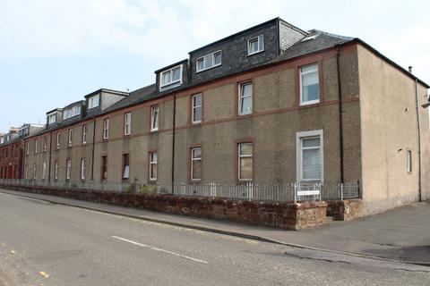 1 bedroom flat to rent, 16 Charles Terrace, Balloch, G83 8LD