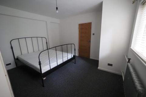 1 bedroom flat to rent, Grosvenor Road, London SW1V
