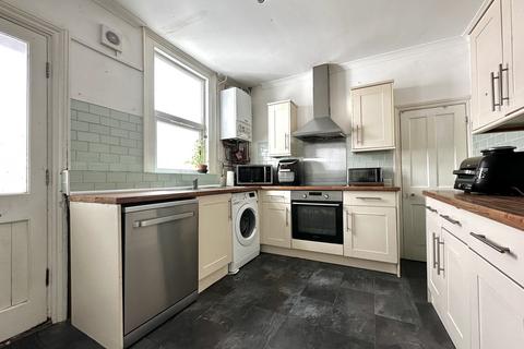 4 bedroom terraced house for sale, Leavesden Road, Watford, WD24