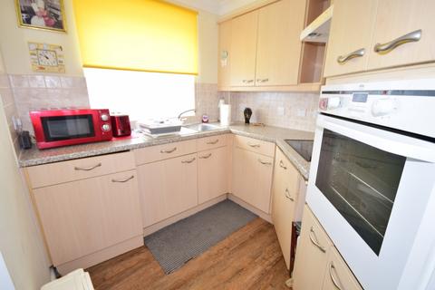 1 bedroom retirement property to rent, Anchorage Court Lee-On-The-Solent PO13