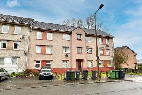 4 bedroom flat to rent, West Pilton Gardens, Pilton, Edinburgh, EH4