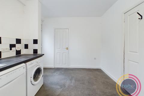 2 bedroom semi-detached house for sale, Rhindmuir Avenue, Swinton, Glasgow, City Of Glasgow, G69 6BE