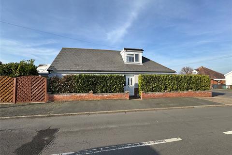 4 bedroom bungalow for sale, Colchester Road, Holland-on-Sea, Clacton-on-Sea