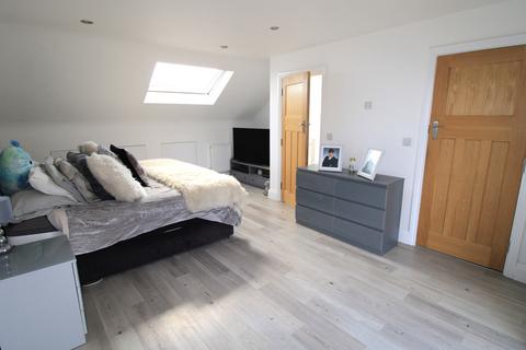 41 Maple Avenue, Upminster, RM14 2LF